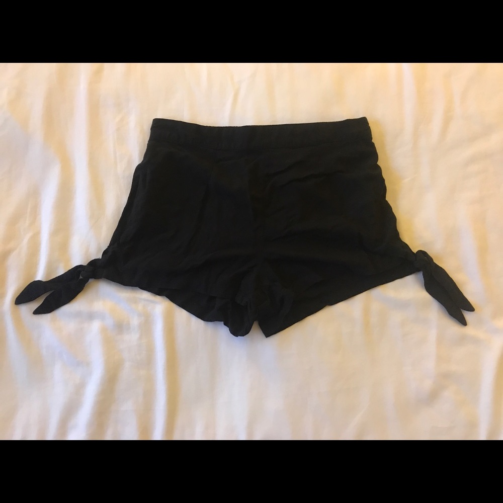 Aeropostale Tasseled Black Shorts